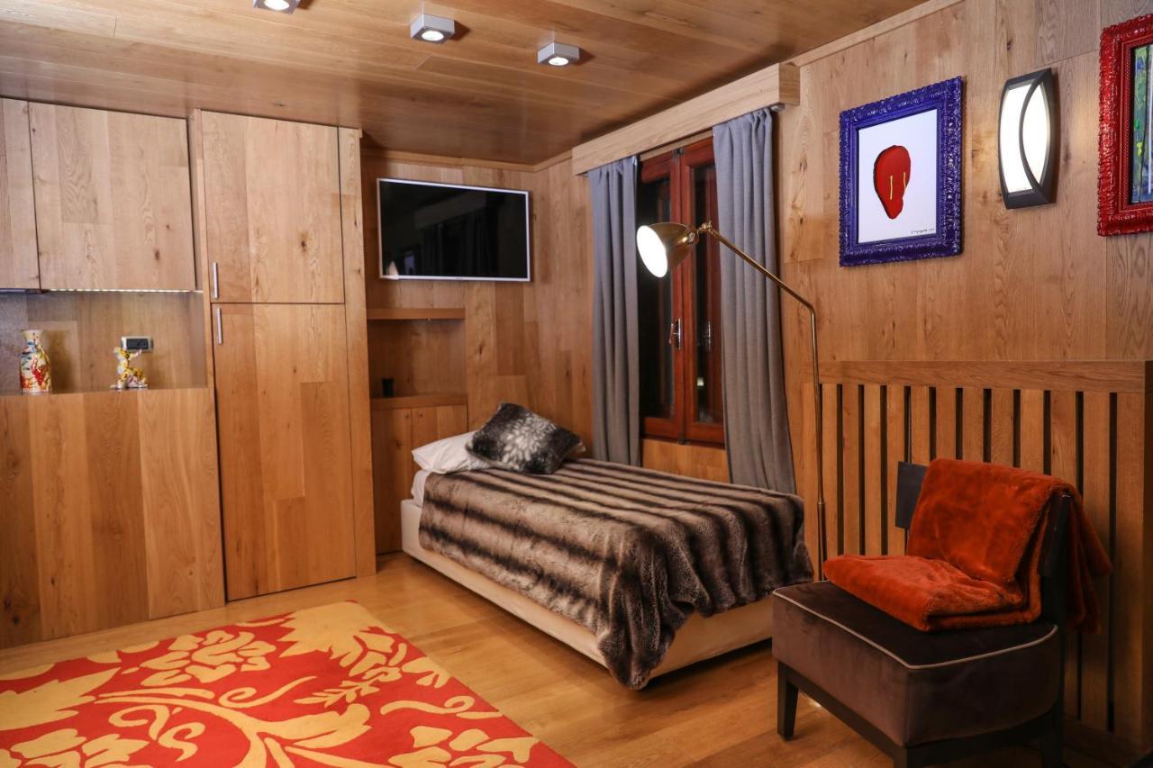 Art Hotel Grivola Breuil-Cervinia Exteriér fotografie