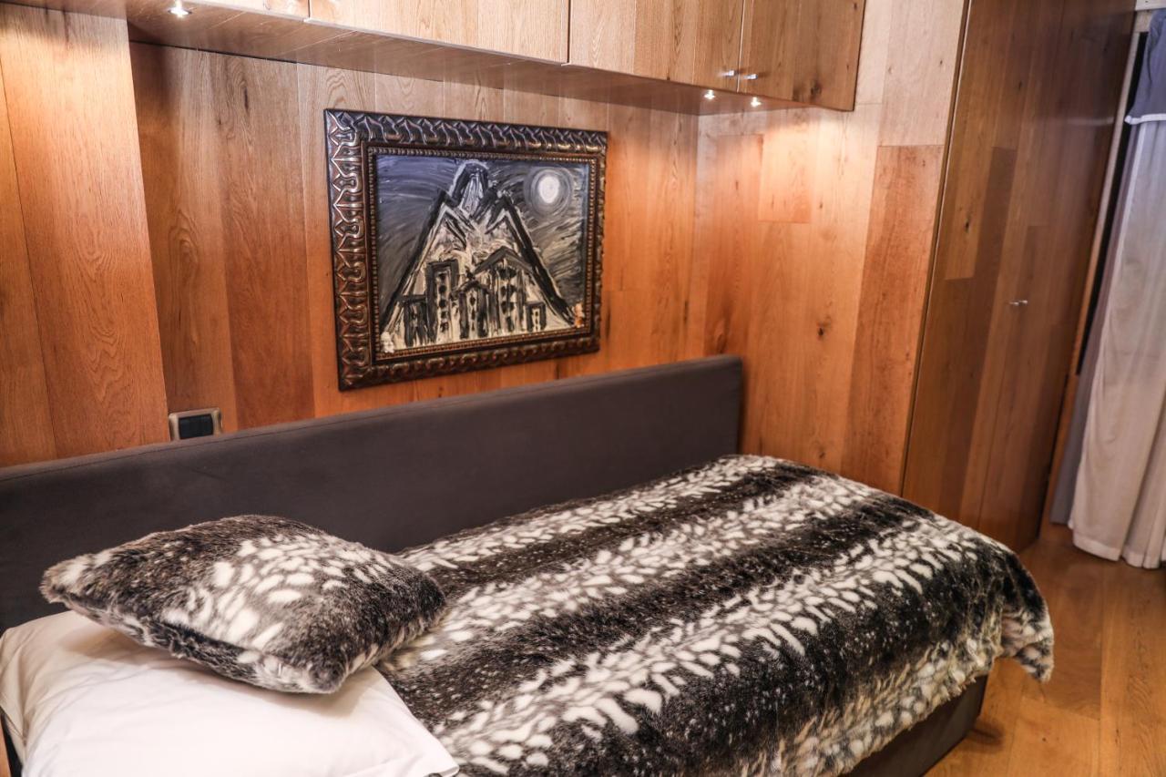 Art Hotel Grivola Breuil-Cervinia Exteriér fotografie