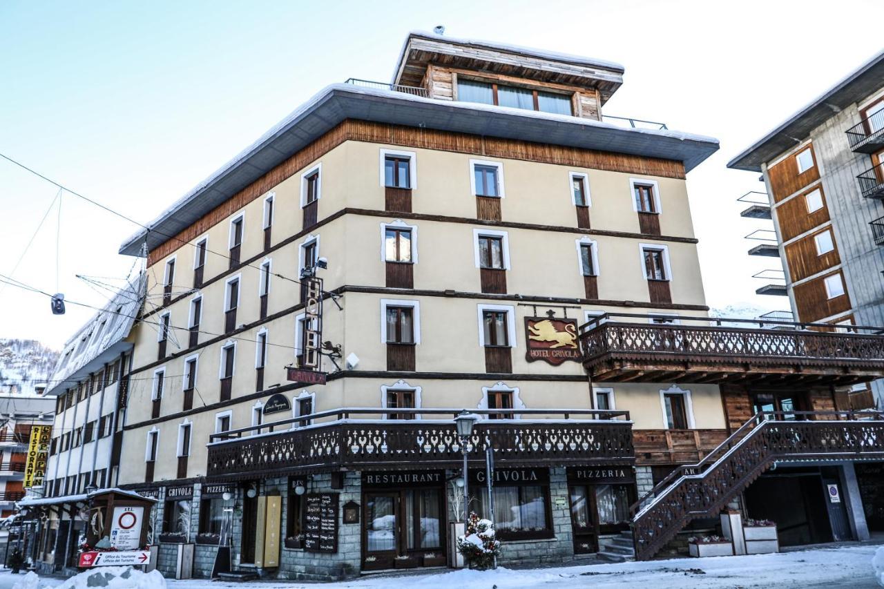 Art Hotel Grivola Breuil-Cervinia Exteriér fotografie